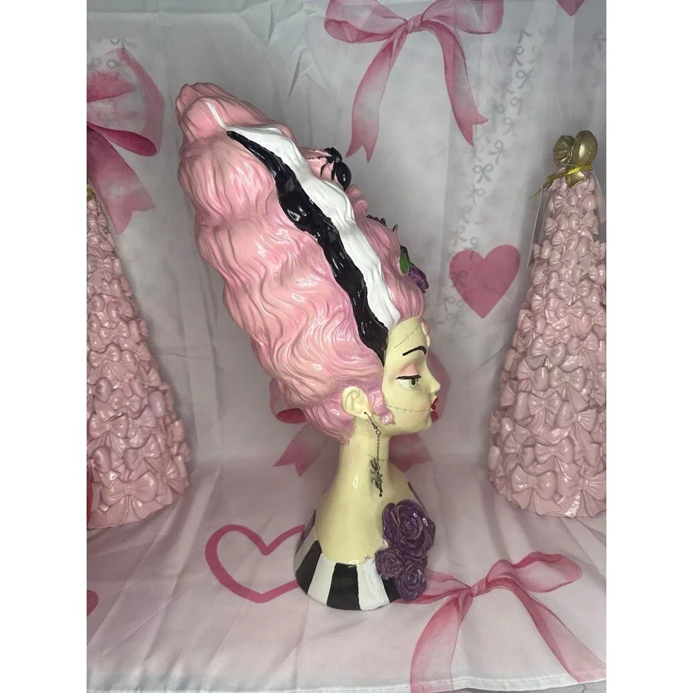 Viral 18” Bella Lux Retro Pink Frankenstein Bride Statue Bust